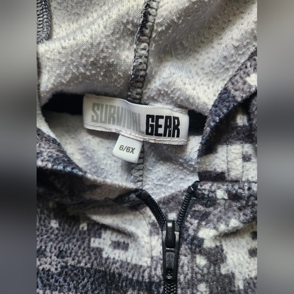 SURVIVAL GEAR | Ultra thin one piece PJs - Picture 5 of 6